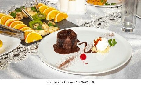 Chocolate fondant with ice-cream and mint pepper